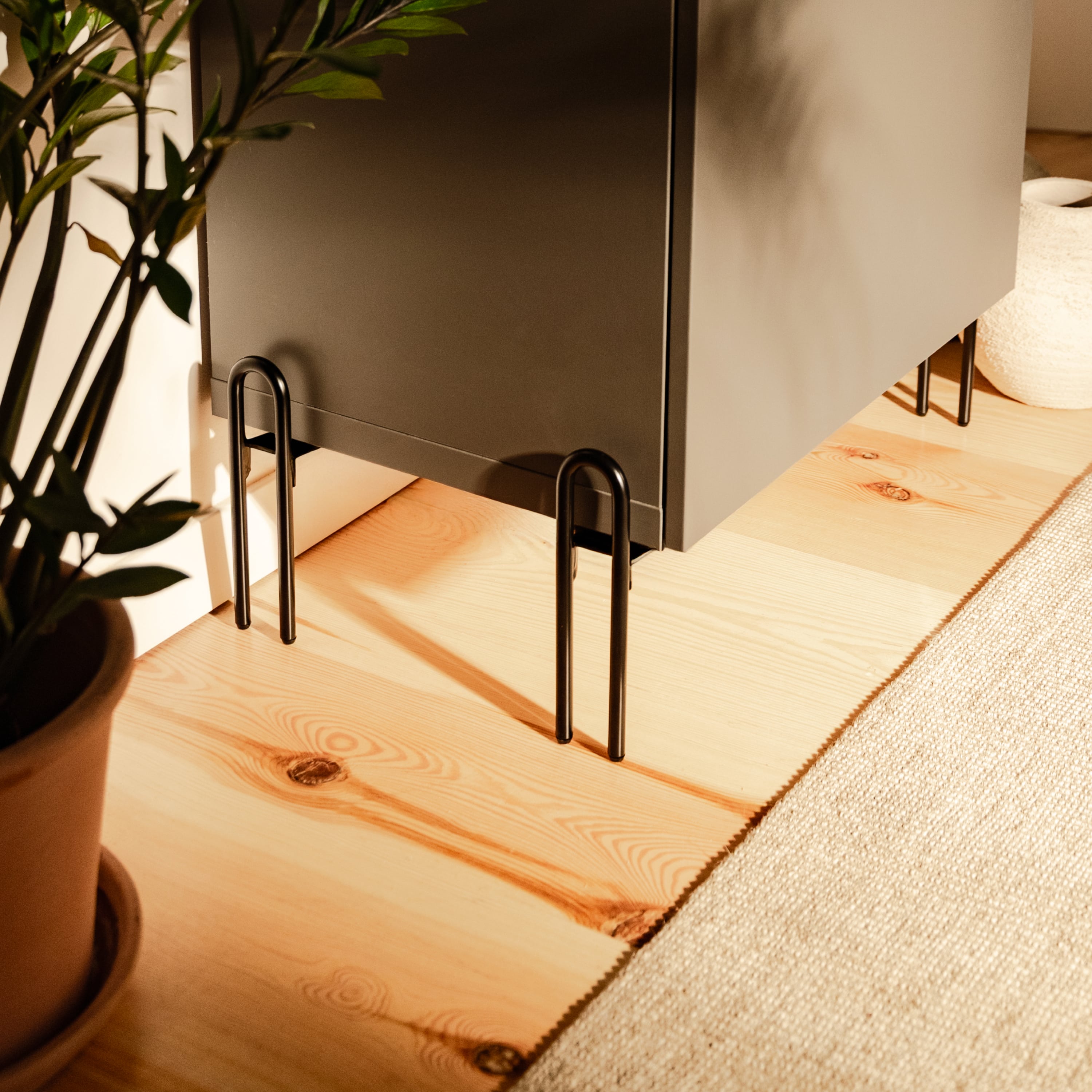 Set di 4 piedini per mobili JONAS