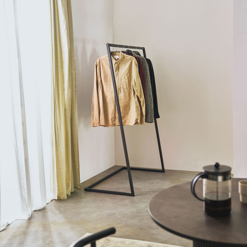 metal dress form coat rack L-FORM clothes rack