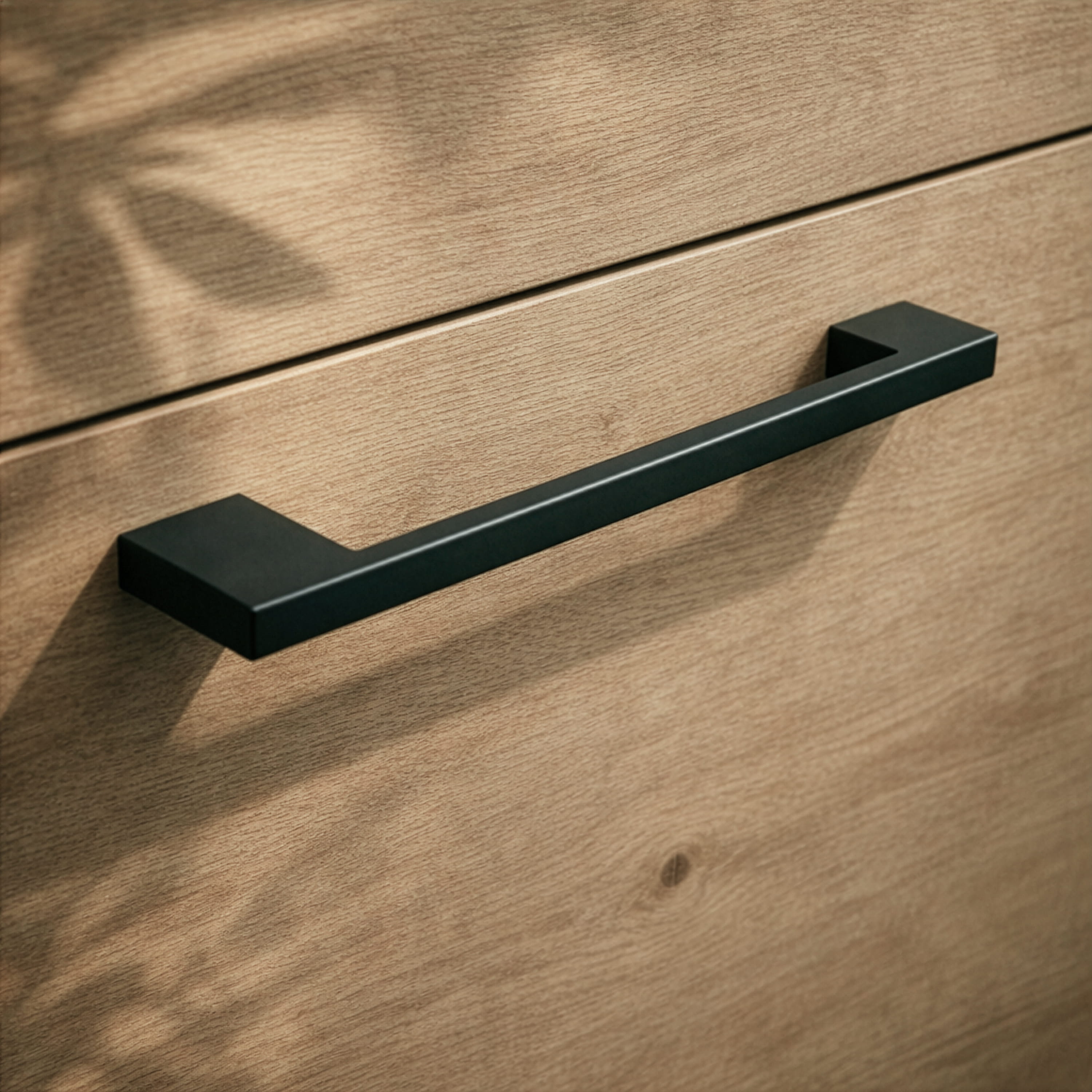 Furniture handle TOR