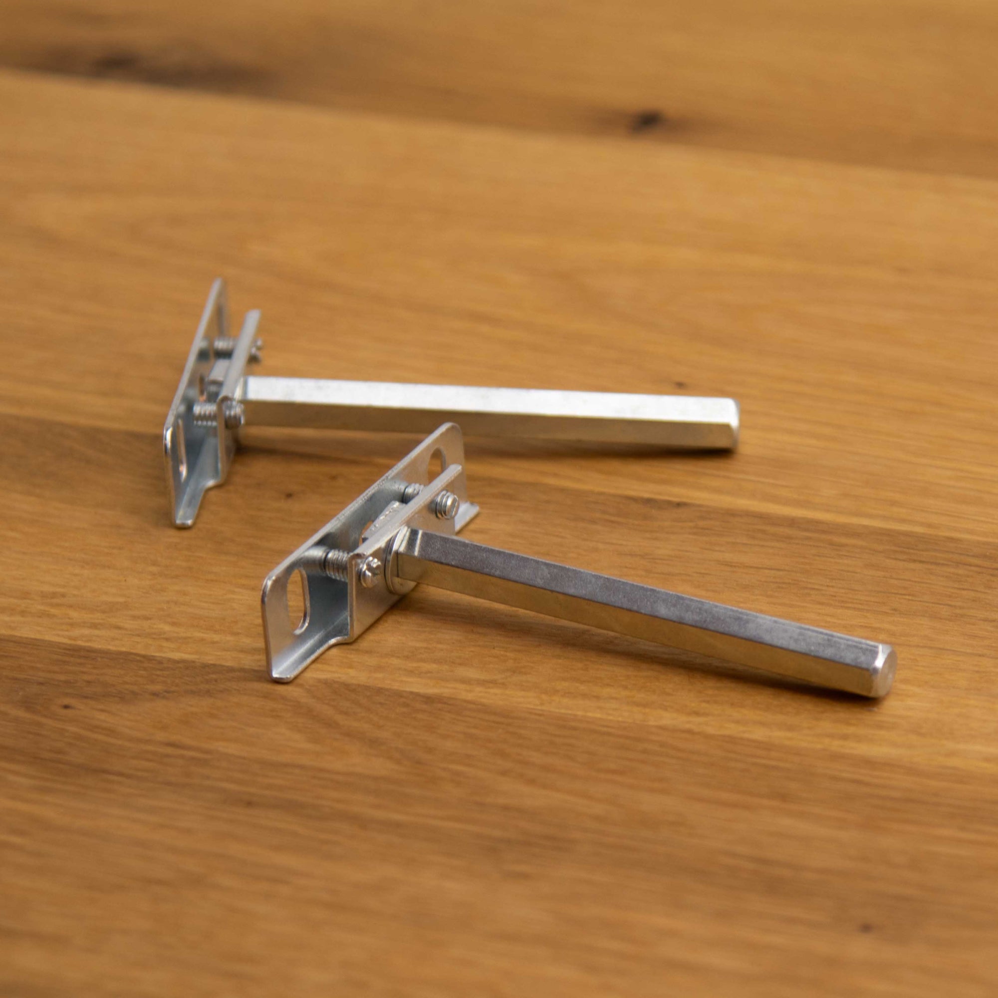 Set di 2 supporti per ripiani KAROW