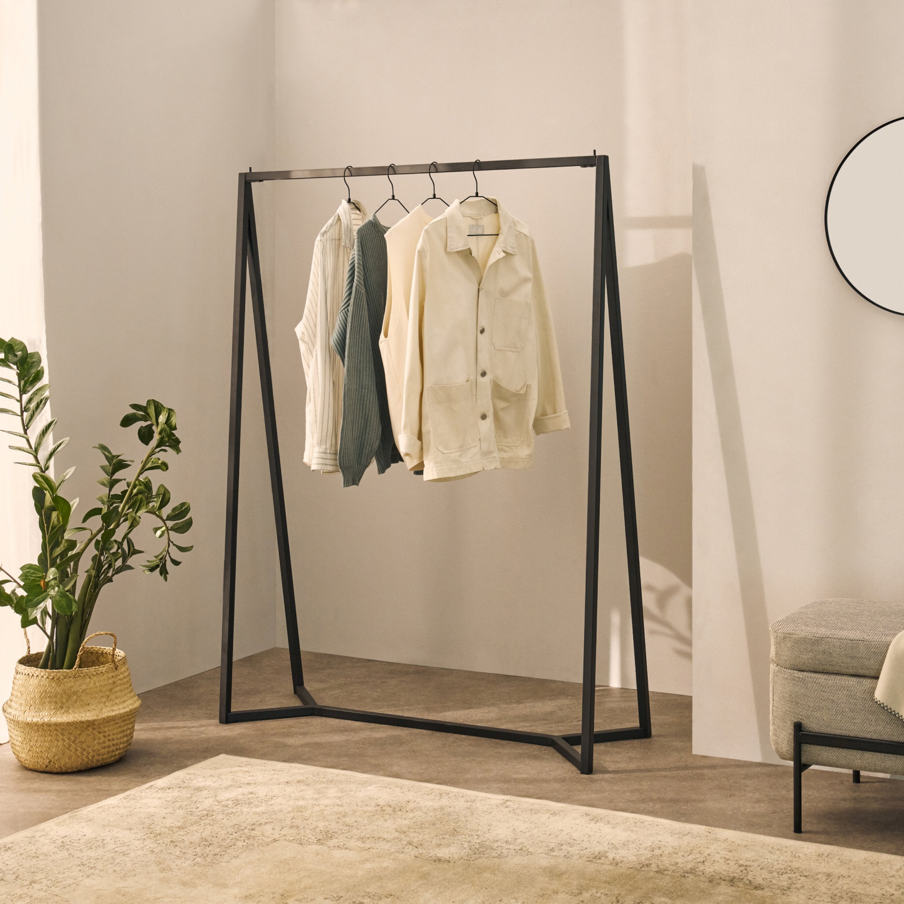 Clothes rack TRIANGEL