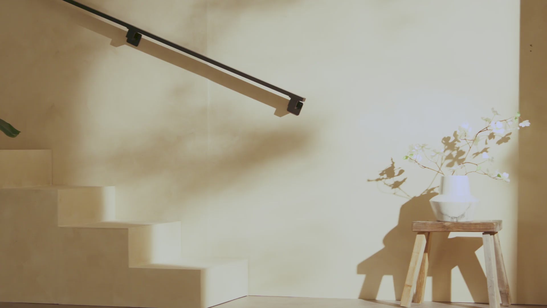 Carica il video: Supporto per corrimano SLANT